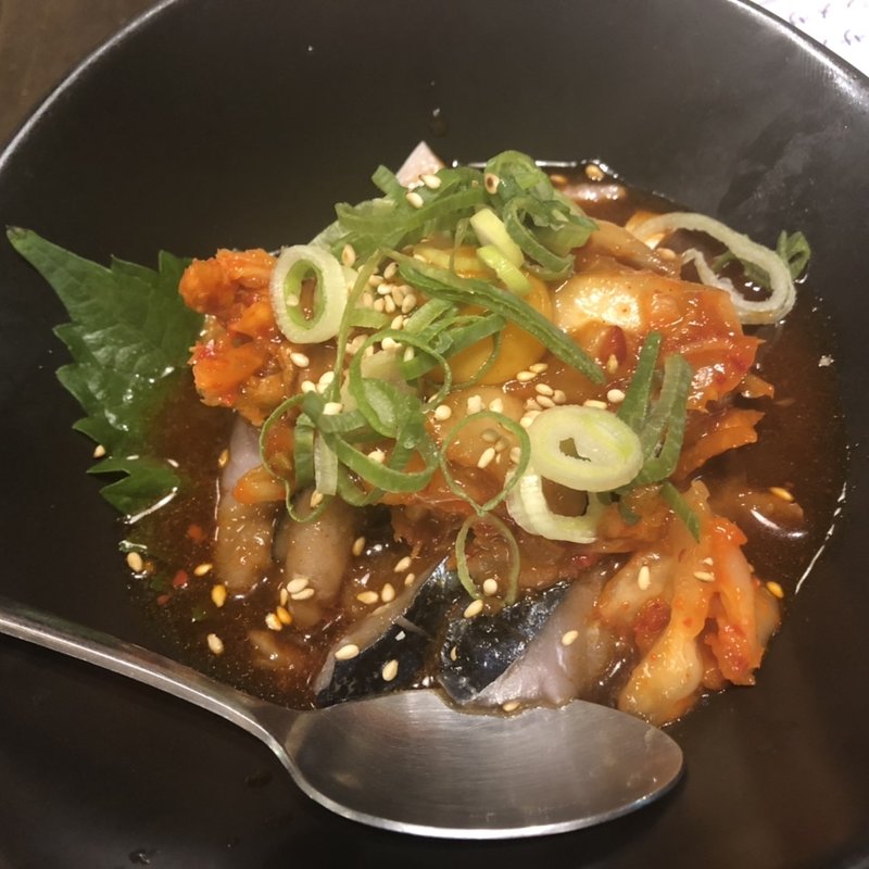 おつまみさばユッケ(とろさば料理専門店 SABAR 阪急三番街店)