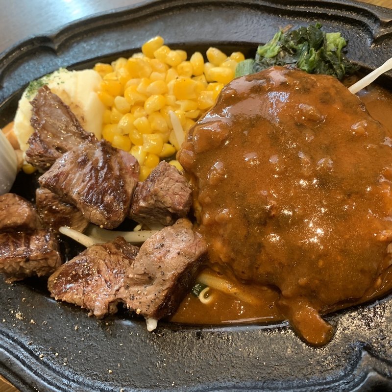 サイコロハラミステーキ&ハンバーグ(ハンバーガー&ステーキ BLA diner ヨドバシ梅田店)