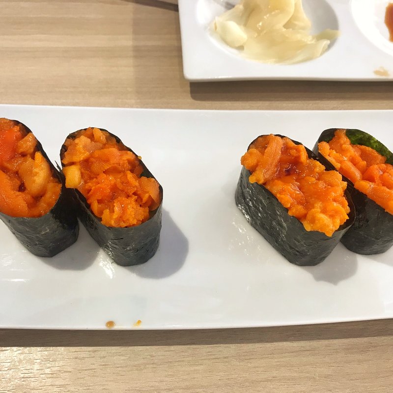 雲丹軍艦巻き(九州寿司 寿司虎 Aburi Sushi TORA)