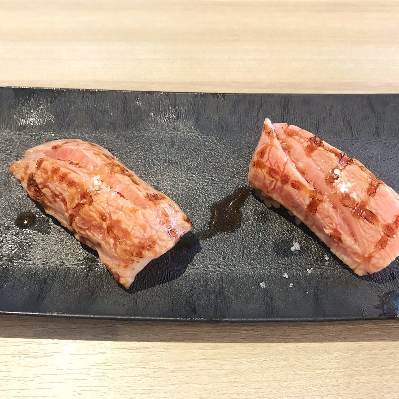 炙り大トロ(九州寿司 寿司虎 Aburi Sushi TORA)