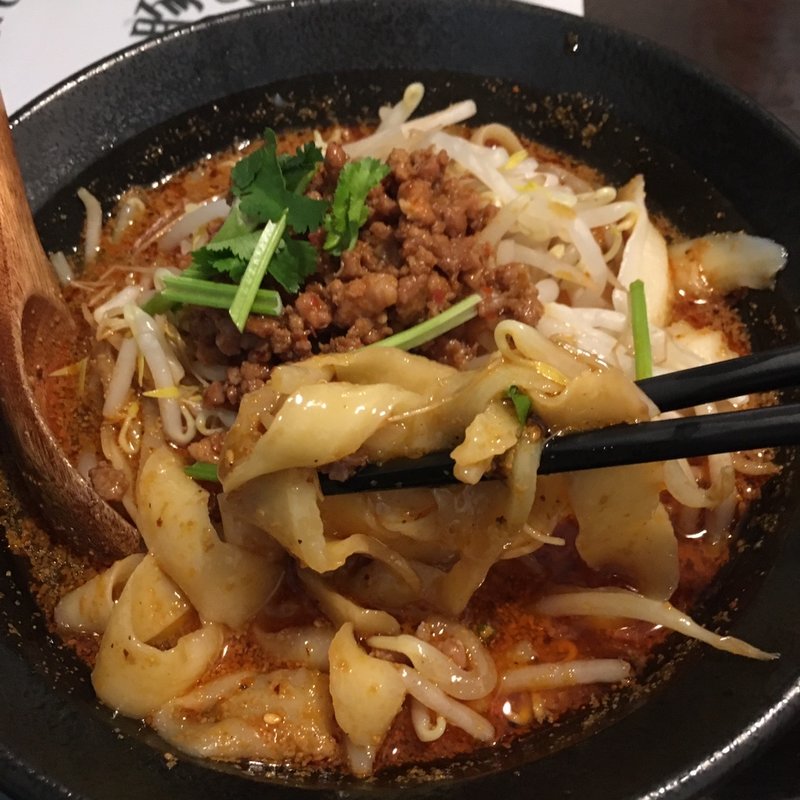 麻辣刀削麺(顧の店　刀削麺 （【旧店名】安泰楼 本館）)