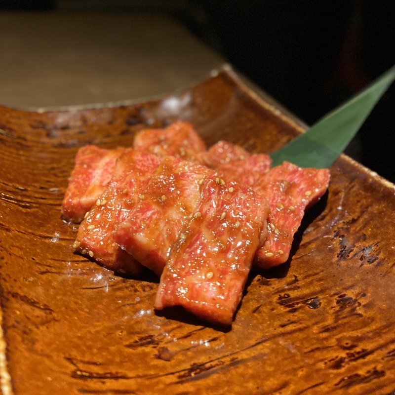 和牛カルビ(味樹園 栄店)