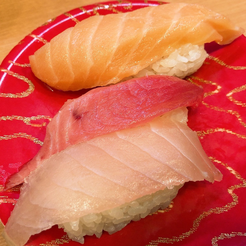 とろ三貫握り(がってん寿司 池袋サンシャイン60通り店)