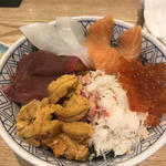 海鮮丼(築地玉寿司 晴海通り店)