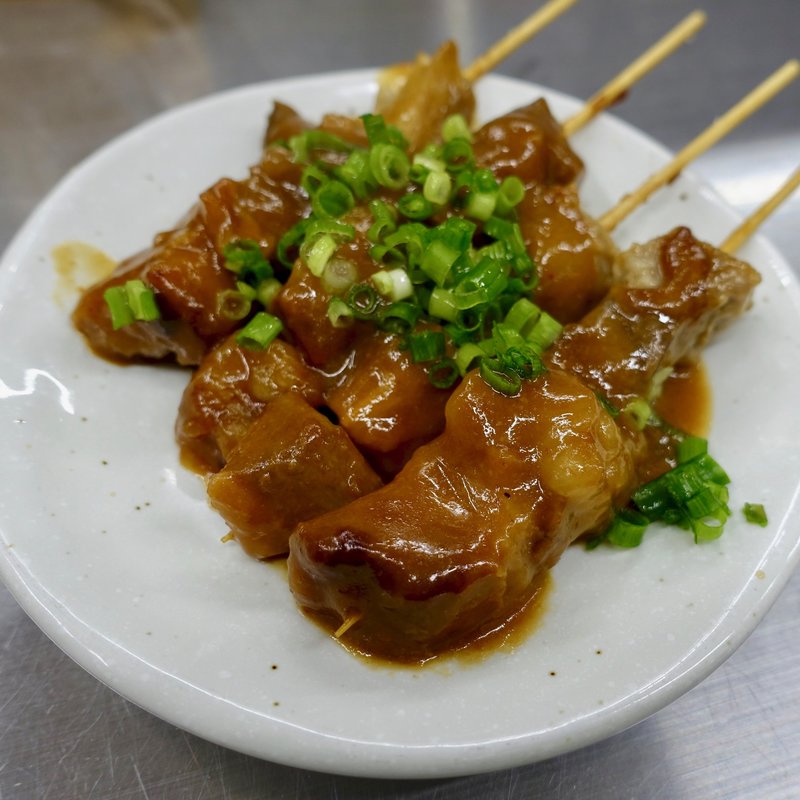 名物どて焼き(2本)(串カツ×お好み焼き 串かつ ふじやま 新世界ジャンジャン横丁店)