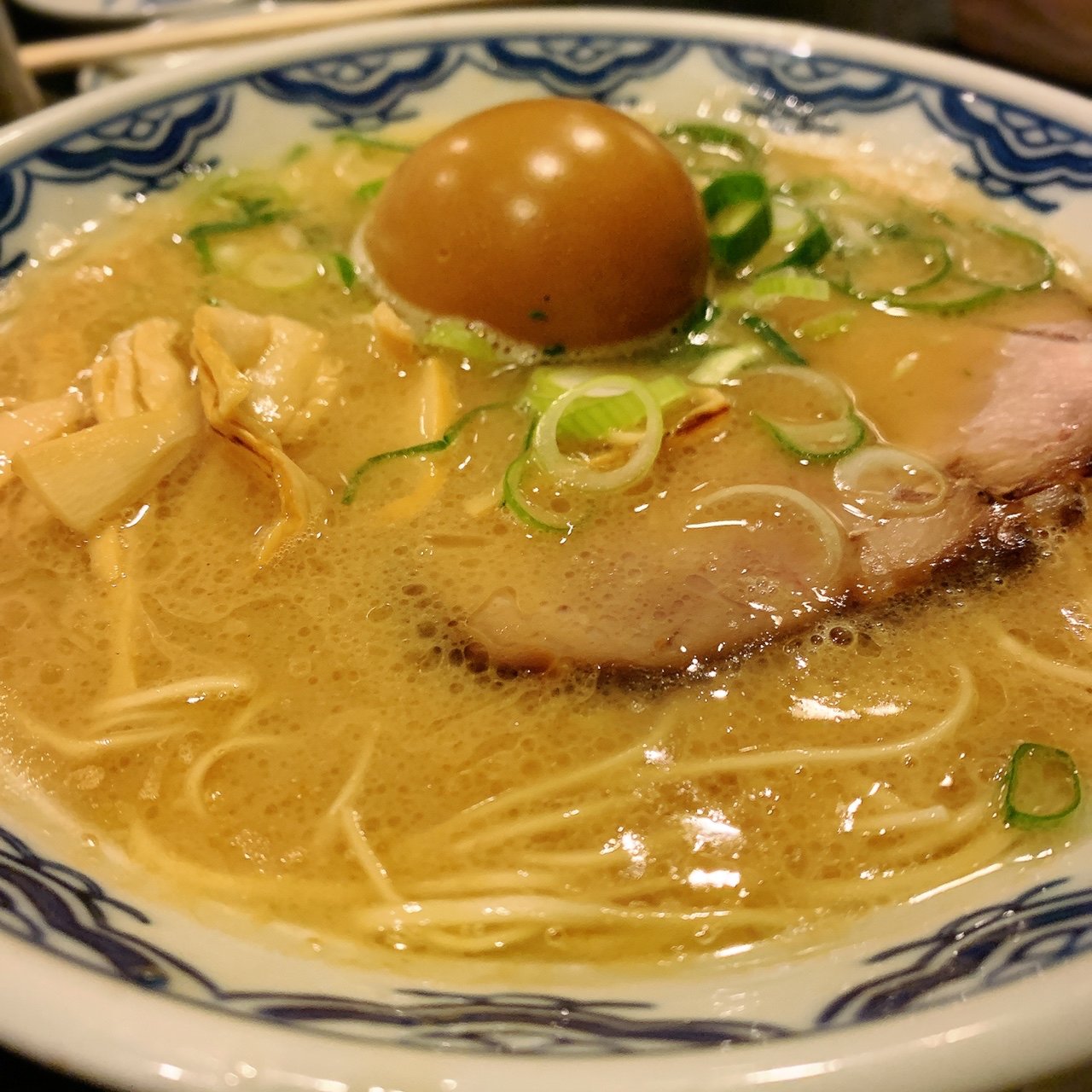 港区で食べられる豚骨ラーメン人気30選 Sarah サラ