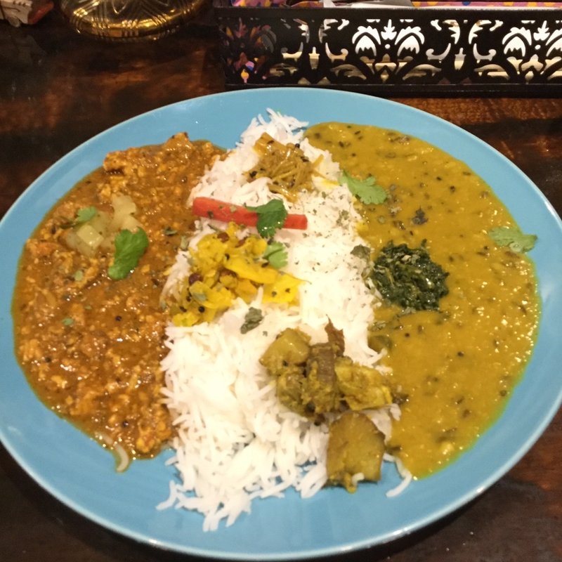 (イーカ スーク  （EeeK-A-Souk）)