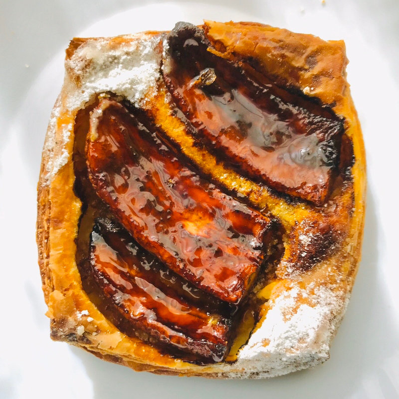 キャラメルバナナのクロワッサン(コンセントマーケット)