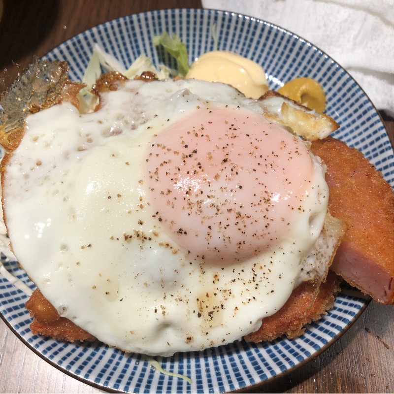 ハムカツエッグ(立飲みビールボーイ渋谷パルコ店)