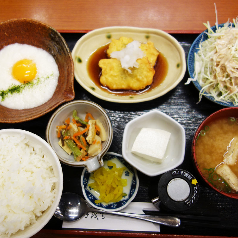 とり天・とろろ飯定食(やゆよ·食事屋)