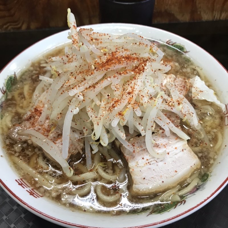 小豚ラーメン(やらかし亭 （YaRaKaSITEI）)