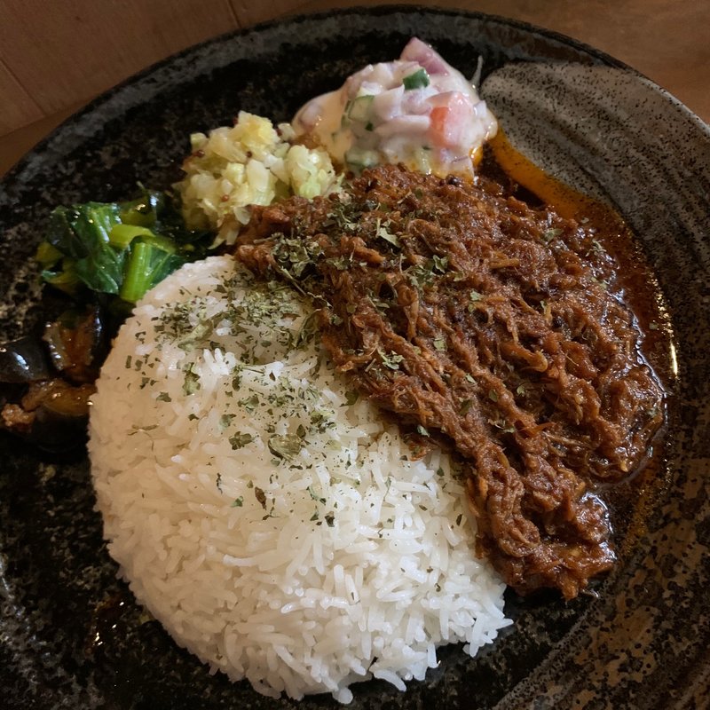 無水チキンカリー(タカブルカリー)