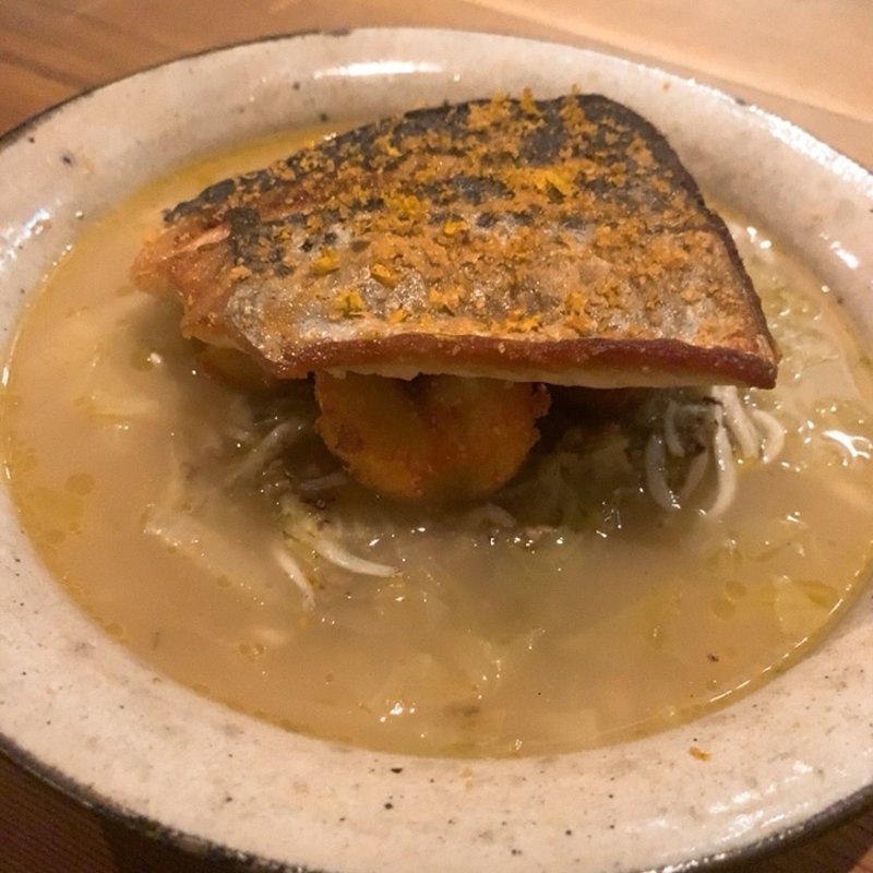 天草産天然サワラのポワレ(Peg)