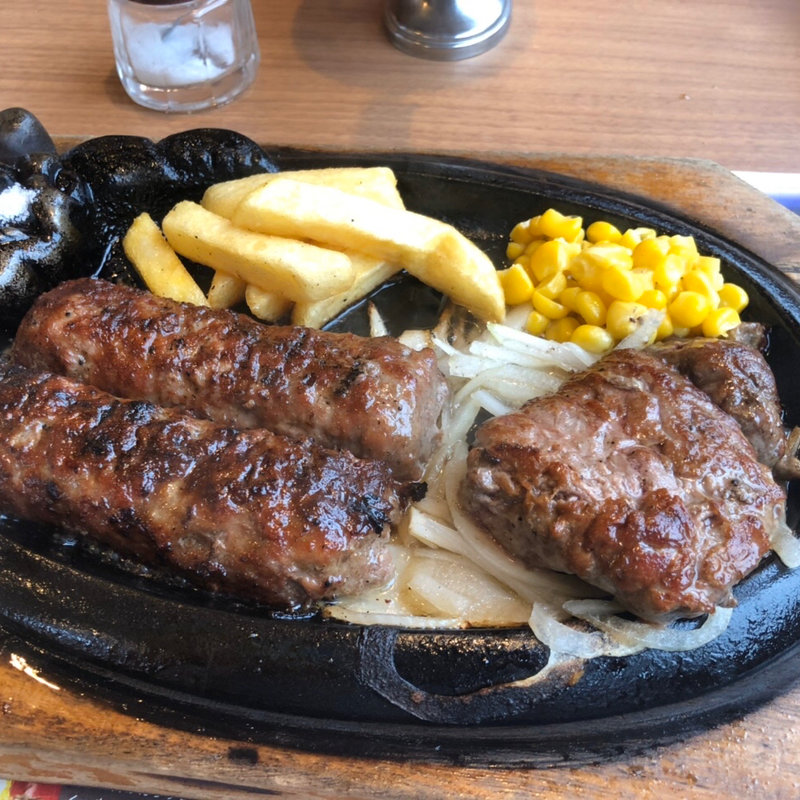 ブロンコハンバーグとカットステーキランチ(ブロンコビリー 草津店)