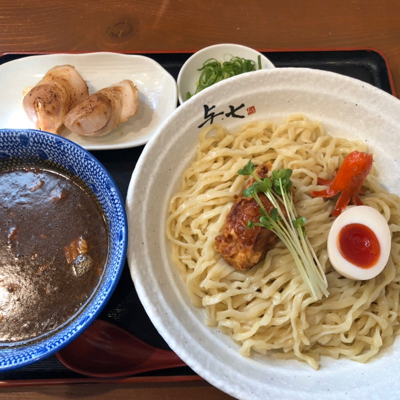 カレーつけ麺 大盛(らーめん与七)