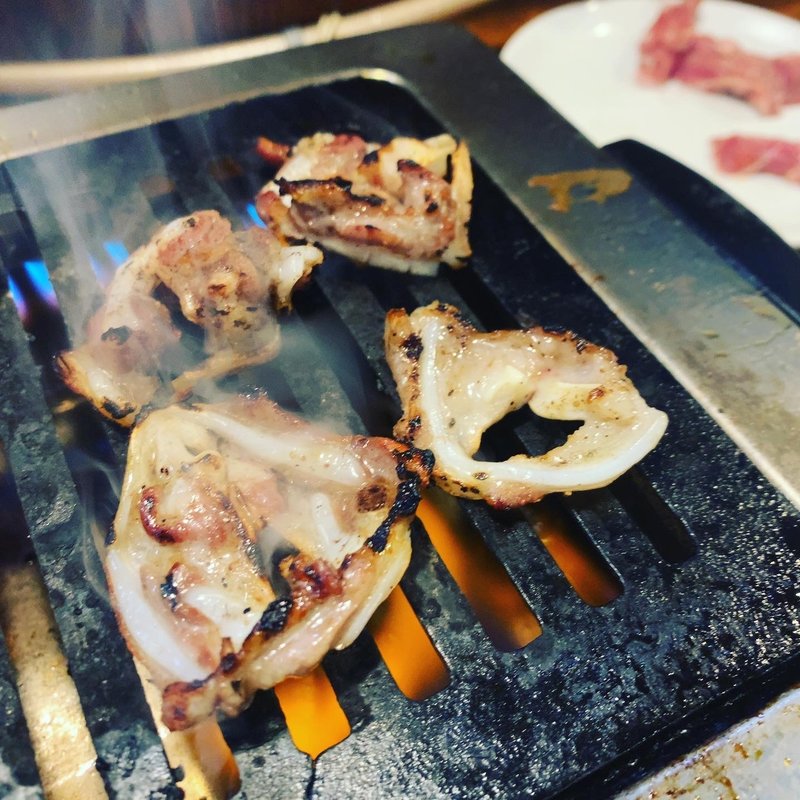 豚ナンコツ(昭和元気ホルモン 宝屋 総本店)