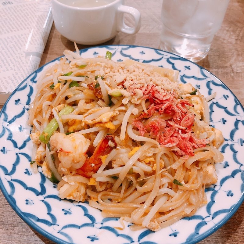 パッタイ(タイ料理 サイアムオーキッド 横浜ポルタ店)