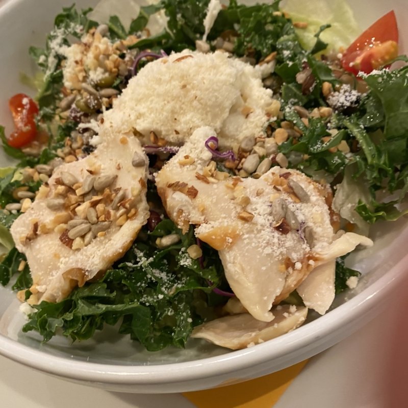 チキンとケールのサラダ(デニーズ 浜松町店 )