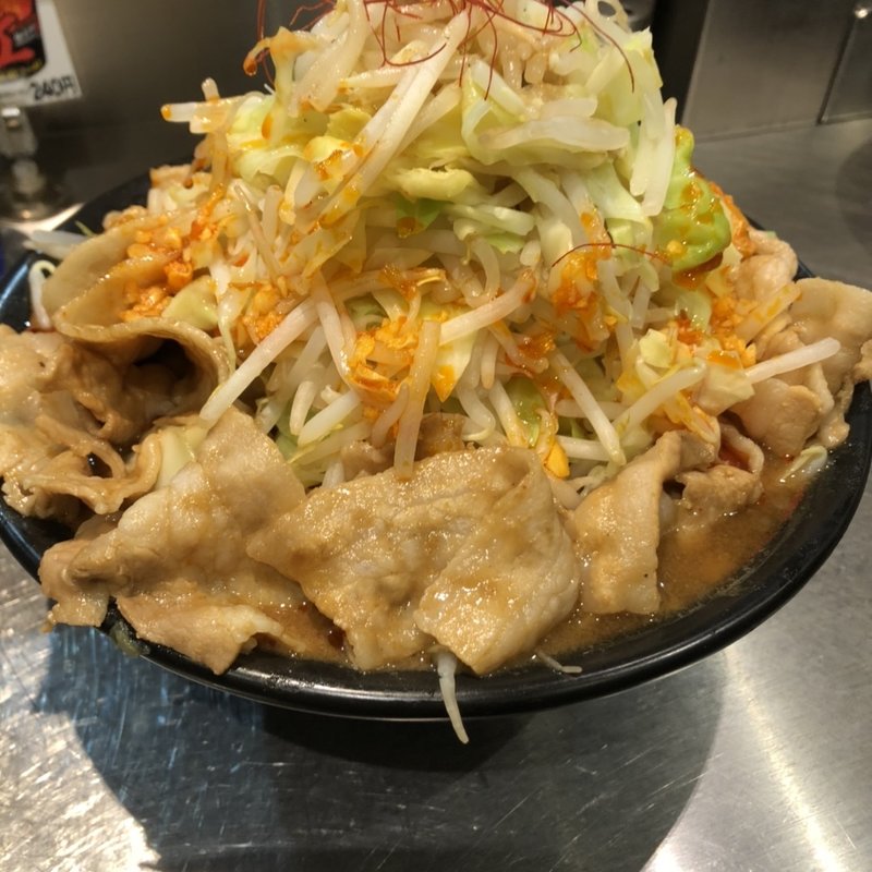 紅ラーメンばか盛り(麺創研 紅-KURENAI-)