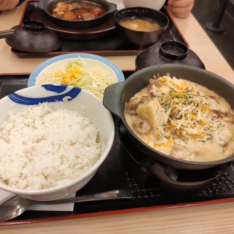 シュクメルリ鍋定食(松屋 野並店 )