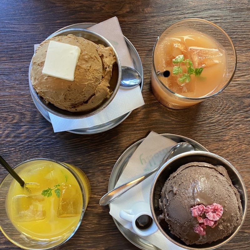 アイス(cafemolly)