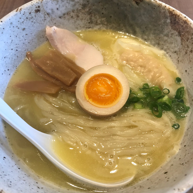 鶏のポタージュラーメン(東大和ラーメン 大冬樹)