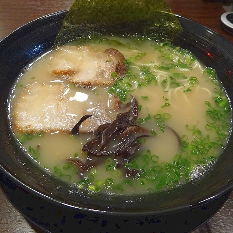 豚骨醤油ラーメン(いちの屋)