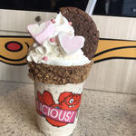 CHERRY BROWNIE FREAKSHAKE！