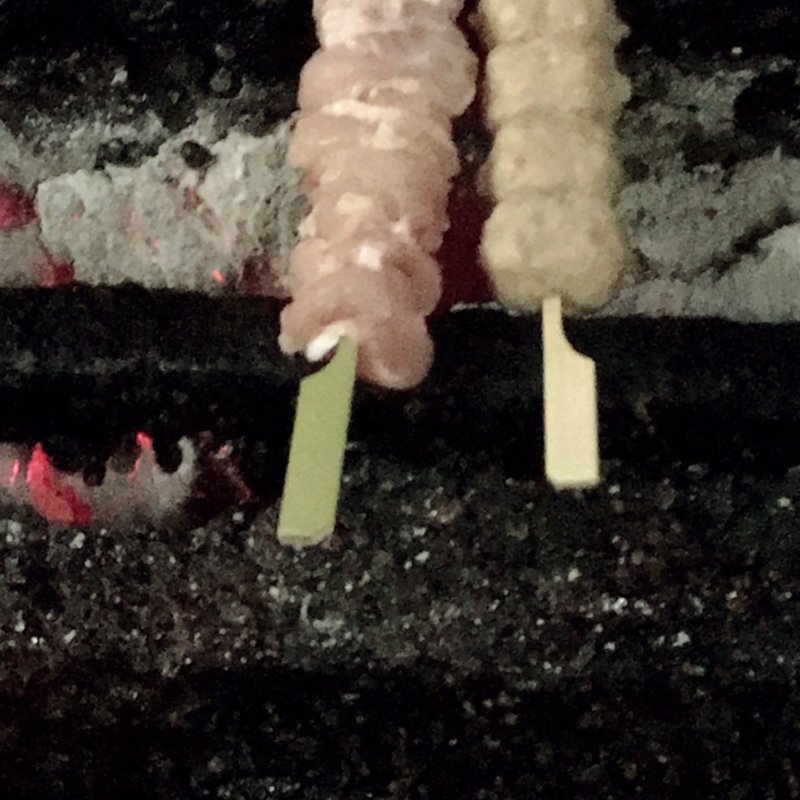 焼き鳥（ネギマ、ツクネ）(ニューカヤバ )