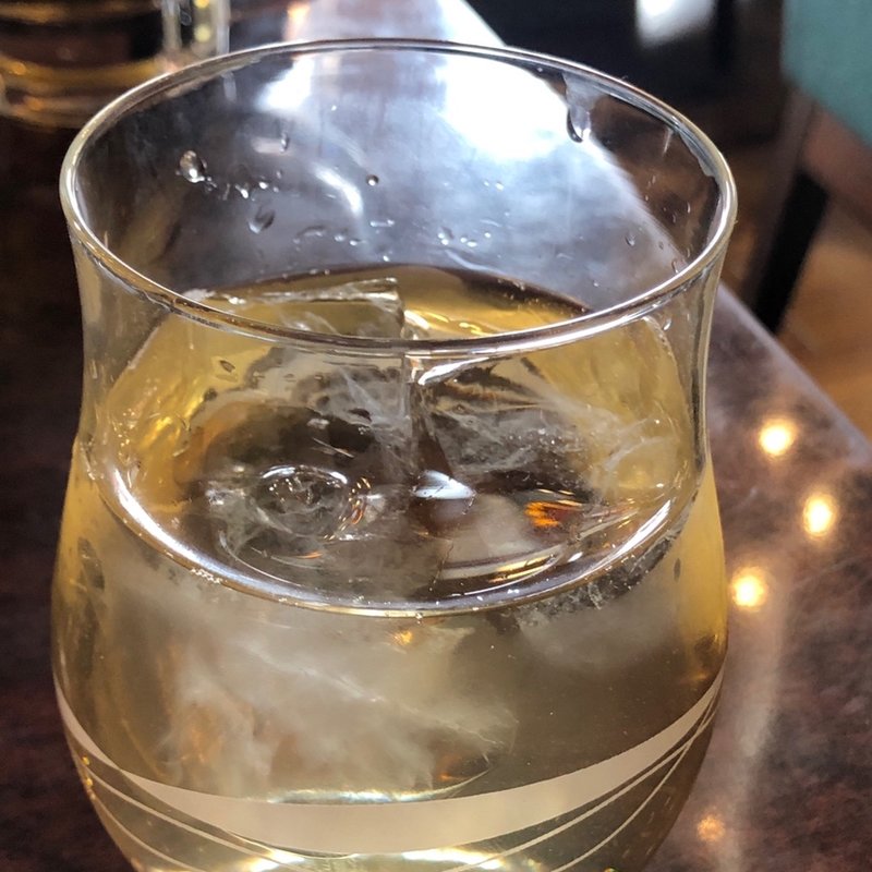 サングリア×桃(ニクバル モダンミール )