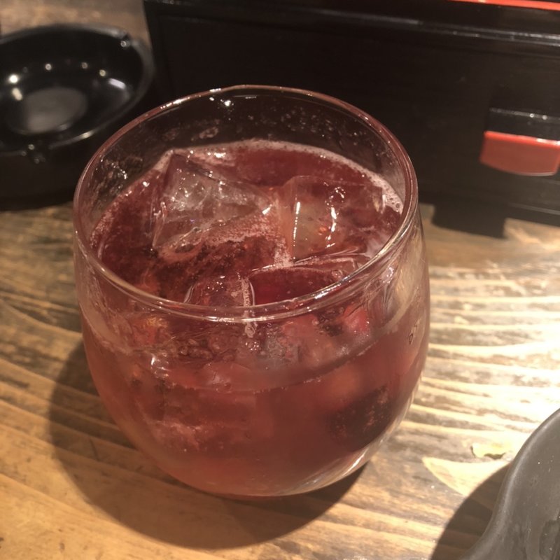 漬け込みハイボールミックスベリー(立ち呑み あたりや食堂 なんば店)