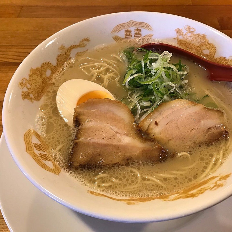 ラーメン(らあめん彩龍 （らあめんさいりゅう）)