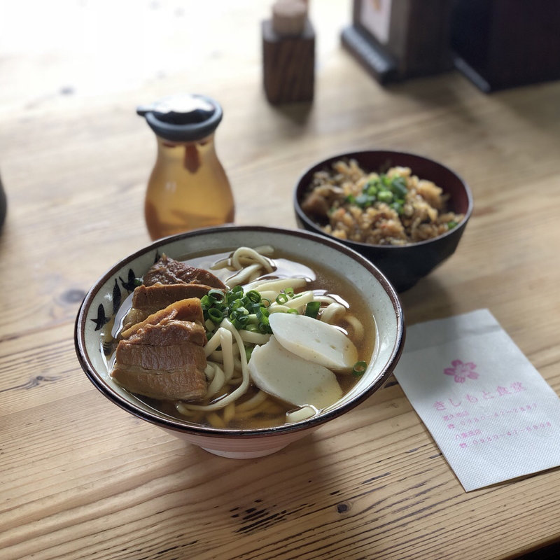 きしもとそば(中)(きしもと食堂 八重岳店 )