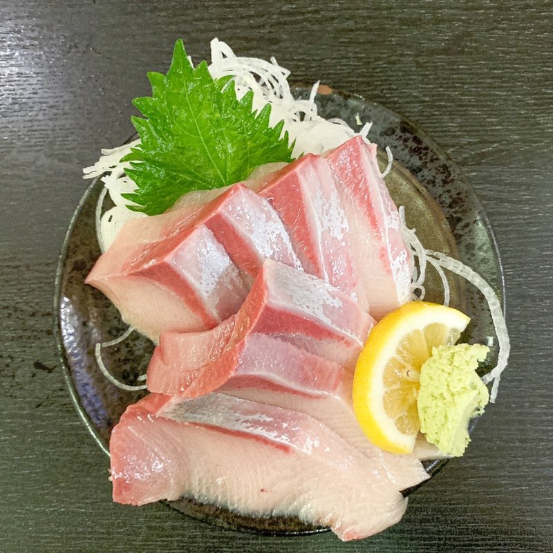 ぶり刺(魚菜酒房 ＩＫＫＹＵ(一休))