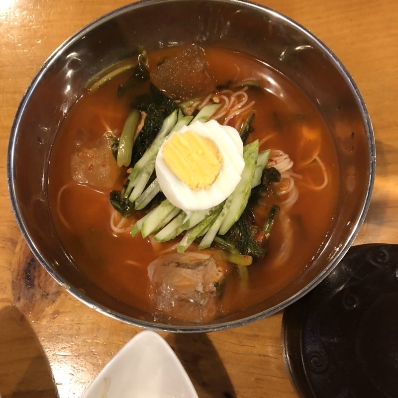 ビビンバ冷麺(ワンシンリ)
