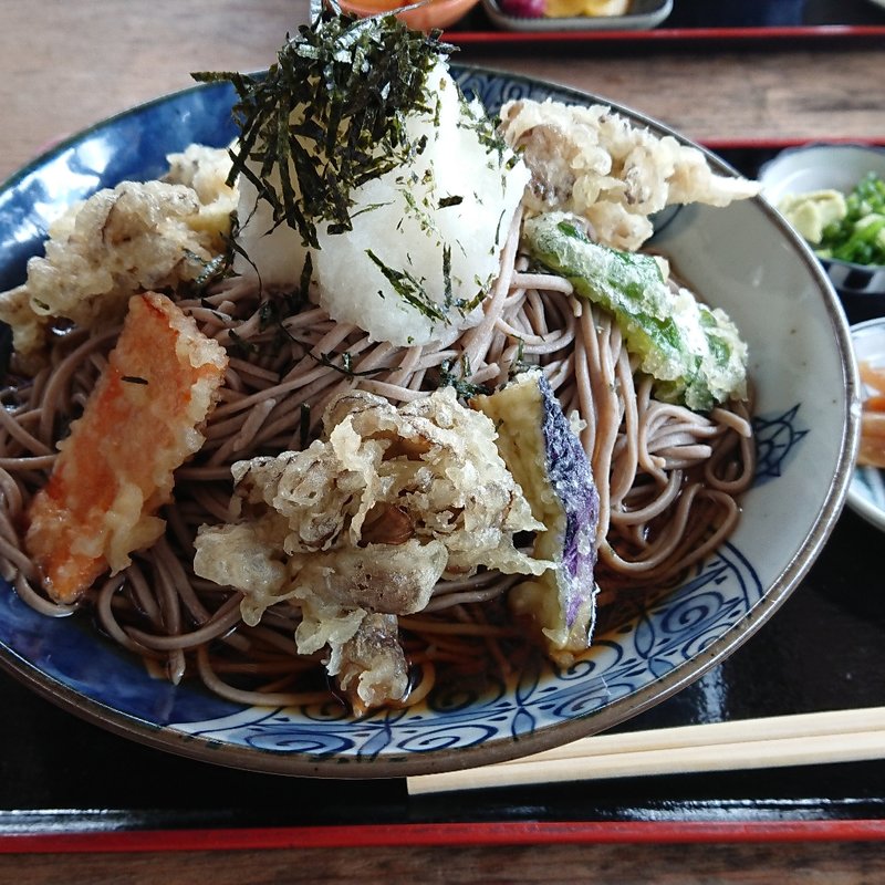 大盛蕎麦(道の駅くんま水車の里 かあさんの店)