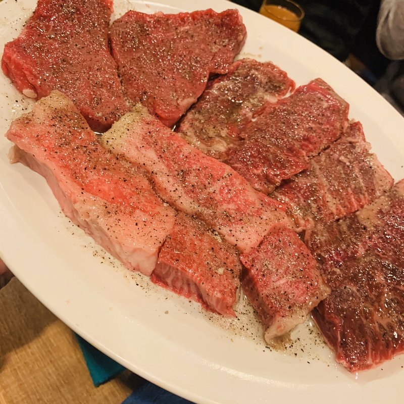 ロース(焼肉天国やーるじゃんバル )