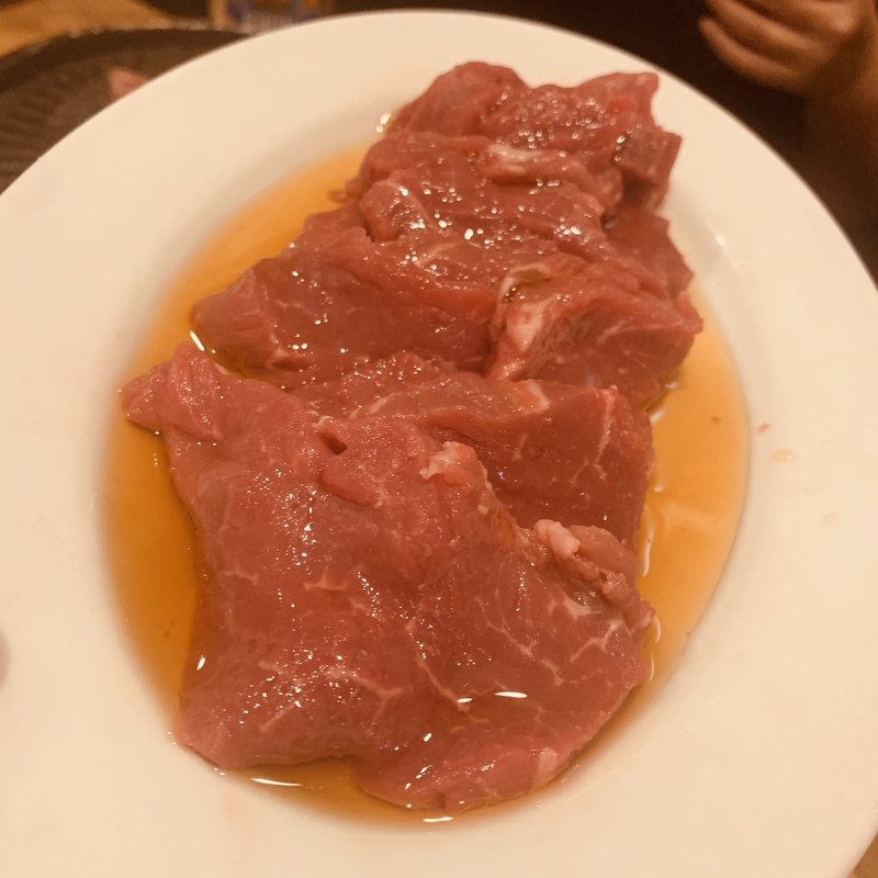 ロース（タレ）(焼肉天国やーるじゃんバル )