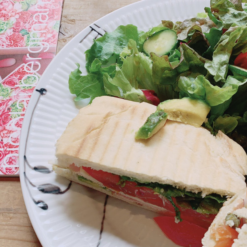 サンドイッチ(Nomu Cafe (Nicolai Bergmann))