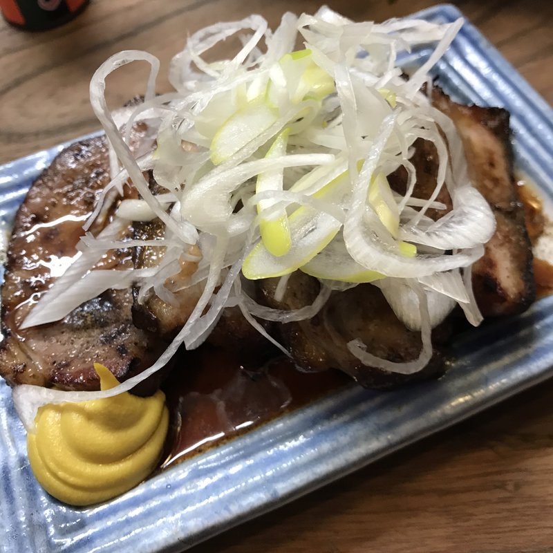 あぶりチャーシュー(もつ焼き 八角)