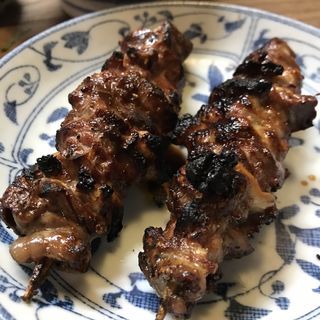 ナンコツ(もつ焼き 八角)