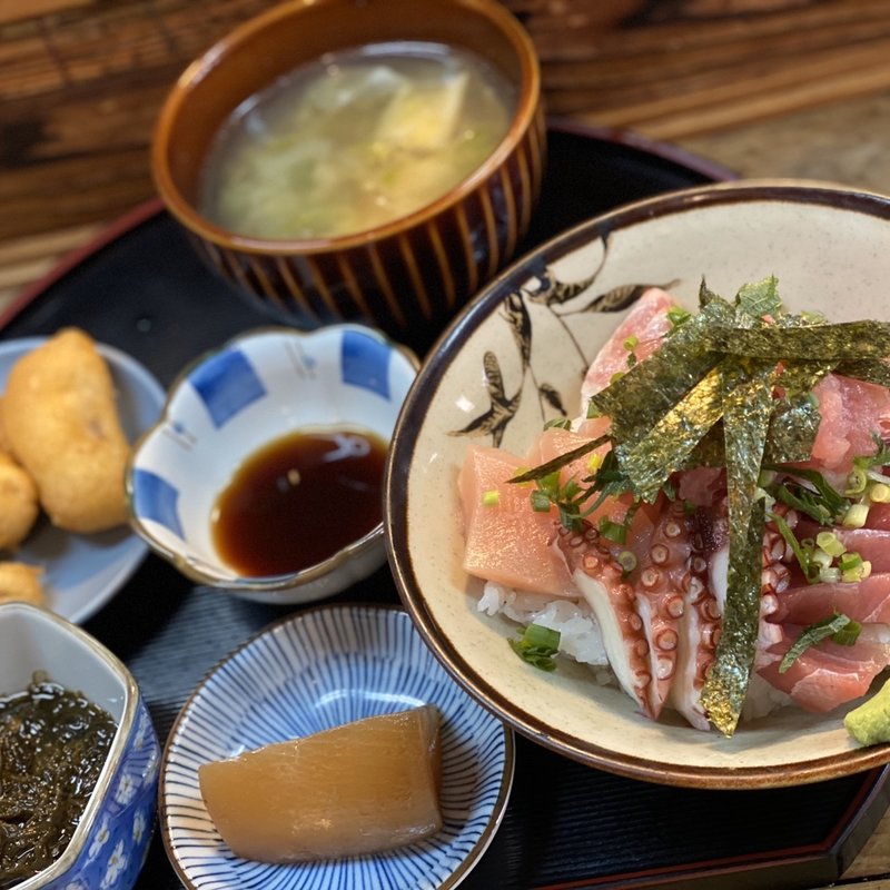 海鮮丼(鮮魚のふくむら )