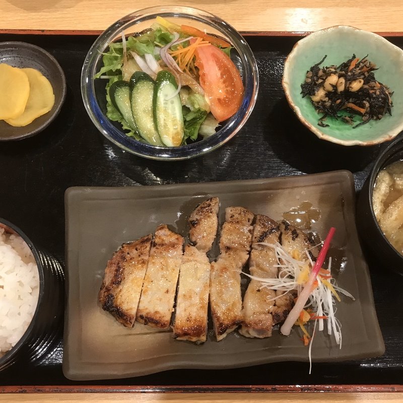 (レストラン 花鳥風月)