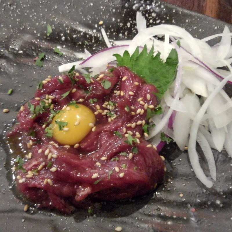 馬肉のユッケ(東京MEAT酒場 石神井公園店)