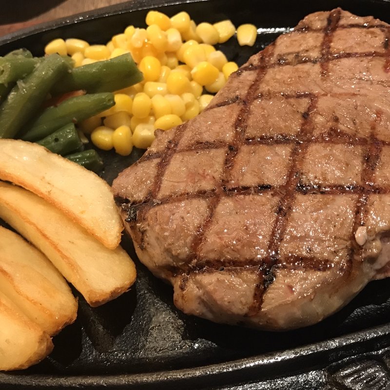 リブニューヨークステーキ(ステーキハウス88 那覇空港店)