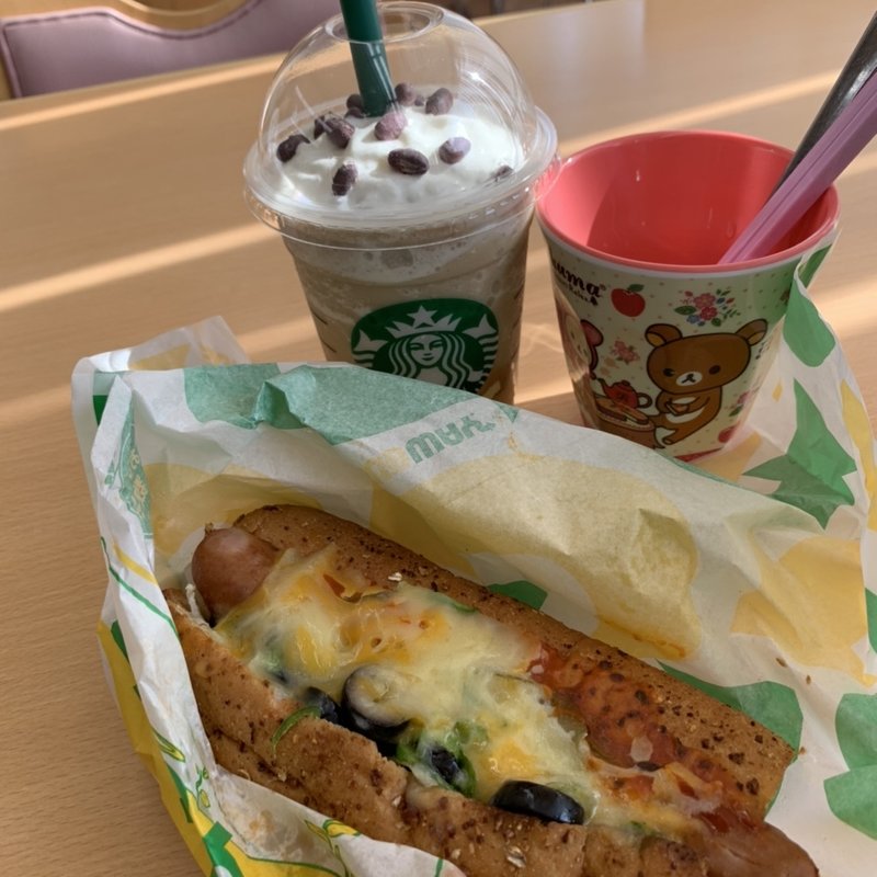 スタバとサブウェイ(大阪大学医学部附属病院職員食堂 )