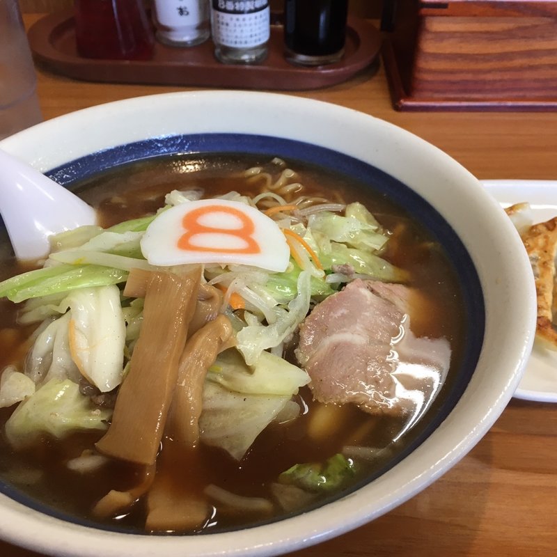 野菜ラーメン醤油(８番らーめん 城北南店 )
