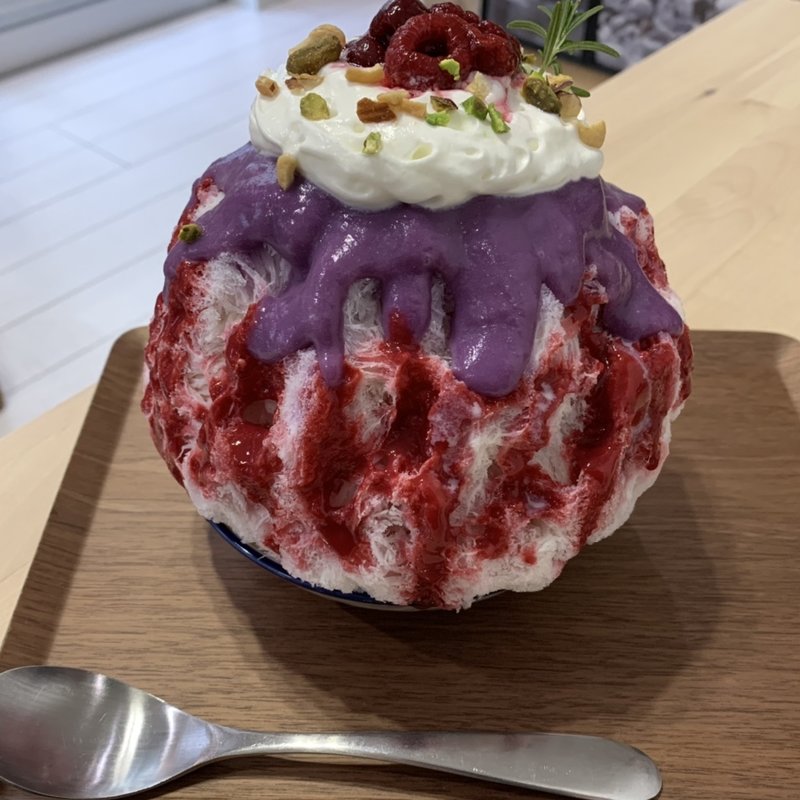 ムラサキ芋ベリー(かき氷専門店SANGO)
