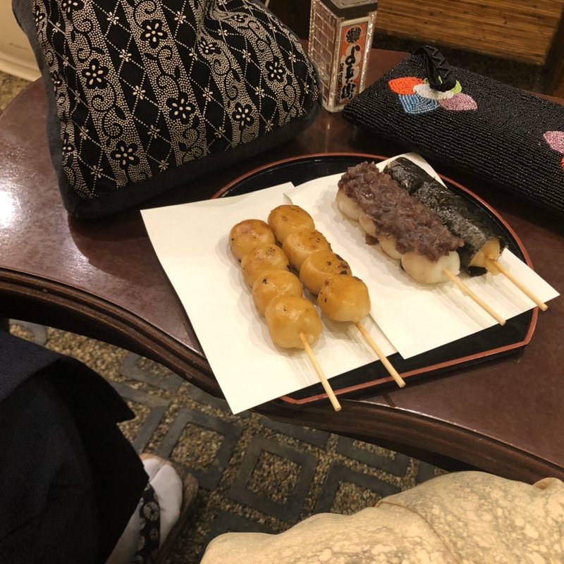 生醤油団子(浅草よ兵衛)