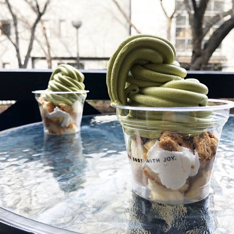 抹茶ソフトパフェ(cafe rob 京都)